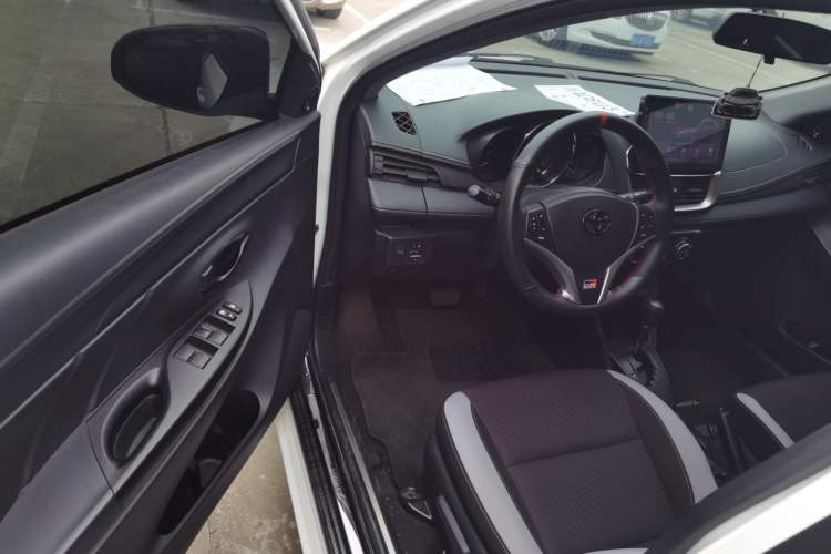Used Toyota YARiS L Zhi Xuan 2020 1.5L CVT Leading Edition Driver Seat