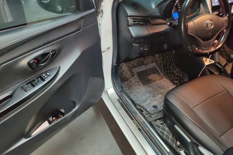 Used Toyota YARiS L Zhi Xuan 2020 1.5L CVT Leading Edition Driver Seat