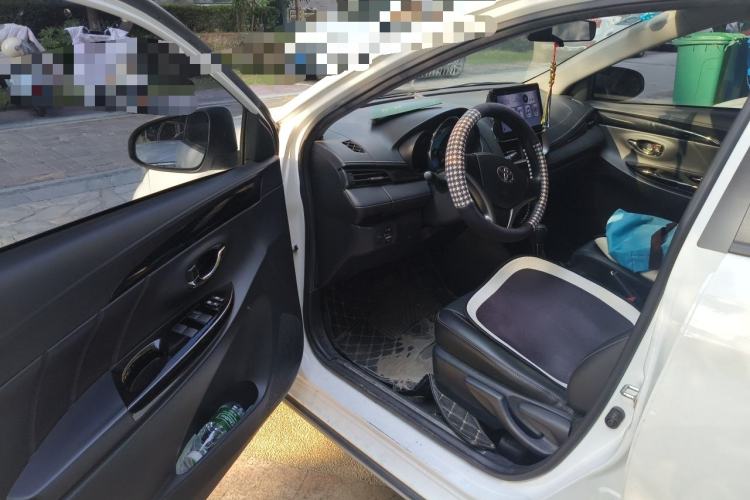 Used Toyota YARiS L Zhi Xuan 2020 X-Trail X 1.5L CVT Luxury Edition Driver Seat