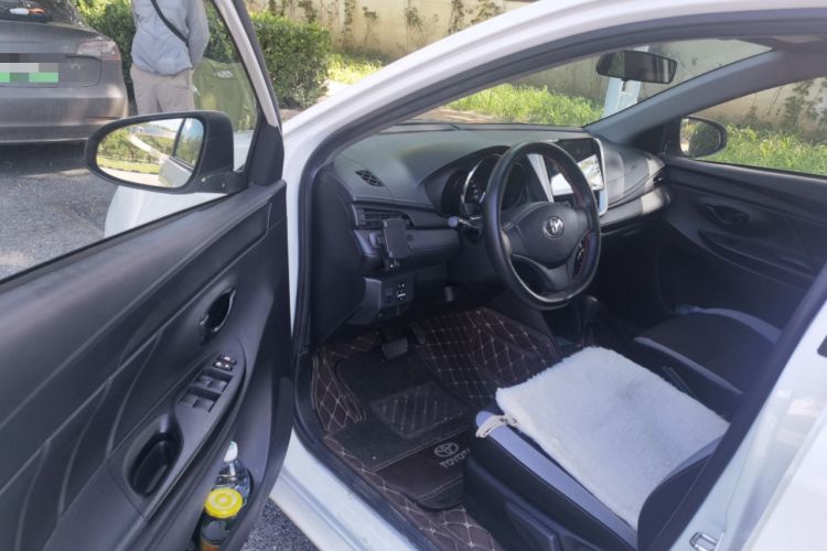 Used Toyota YARiS L Zhi Xuan 2020 1.5L CVT Leading Edition Driver Seat