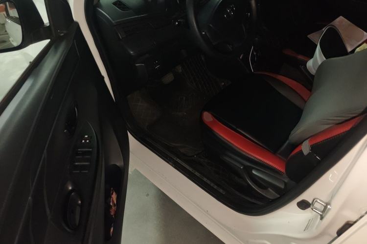 Used Toyota YARiS L Zhi Xuan 2020 1.5L CVT Leading Edition Driver Seat