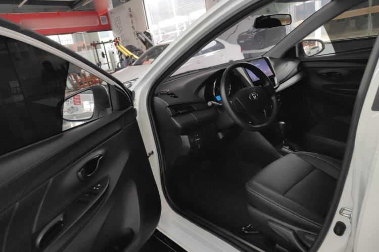 Used Toyota YARiS L Zhi Xuan 2020 1.5L CVT Leading Edition Driver Seat