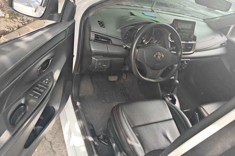 Used Toyota YARiS L Zhi Xuan 2020 1.5L CVT Leading Edition Driver Seat