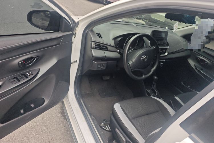Used Toyota YARiS L Zhi Xuan 2020 X-Trail X 1.5L CVT Leading Edition Driver Seat