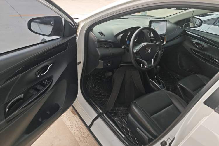 Used Toyota YARiS L Zhi Xuan 2020 X-Trail X 1.5L CVT Luxury Edition Driver Seat