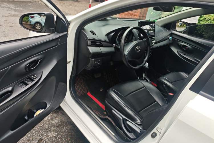 Used Toyota YARiS L Zhi Xuan 2020 1.5L CVT Leading Edition Driver Seat