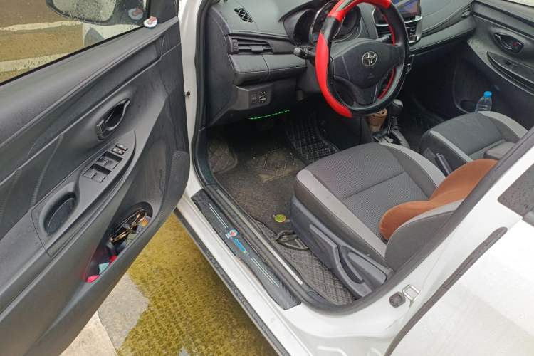 Used Toyota YARiS L Zhi Xuan 2020 X-Trail X 1.5L CVT Leading Edition Driver Seat