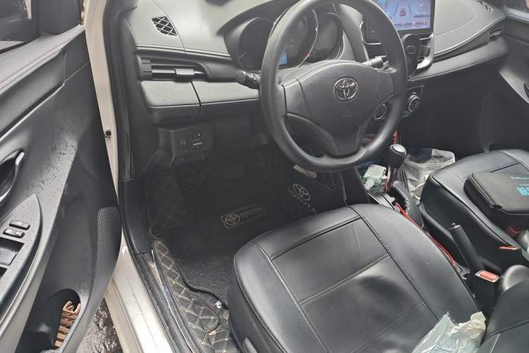 Used Toyota YARiS L Zhi Xuan 2020 1.5L CVT Leading Edition Driver Seat