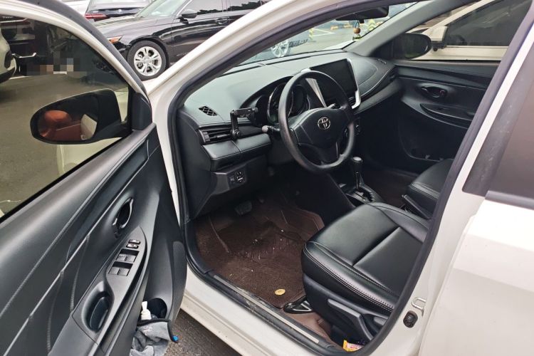 Used Toyota YARiS L Zhi Xuan 2020 1.5L CVT Leading Edition Driver Seat