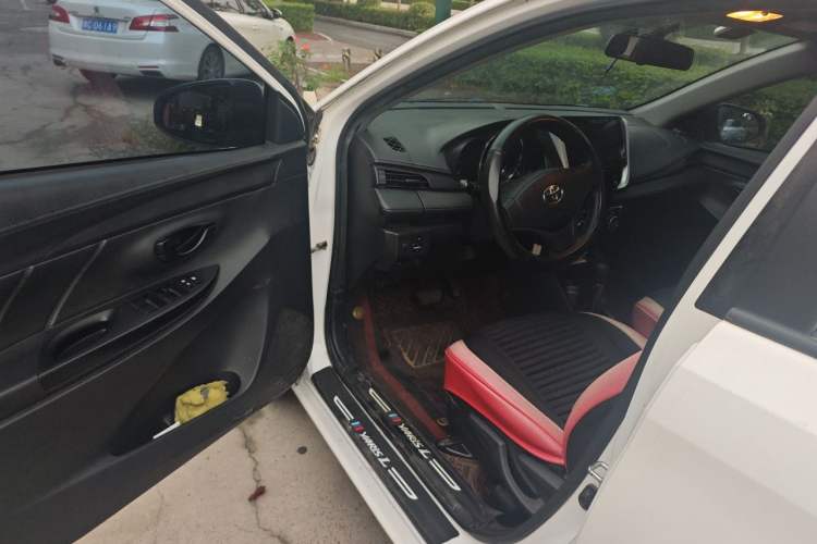 Used Toyota YARiS L Zhi Xuan 2020 1.5L CVT Leading Edition Driver Seat