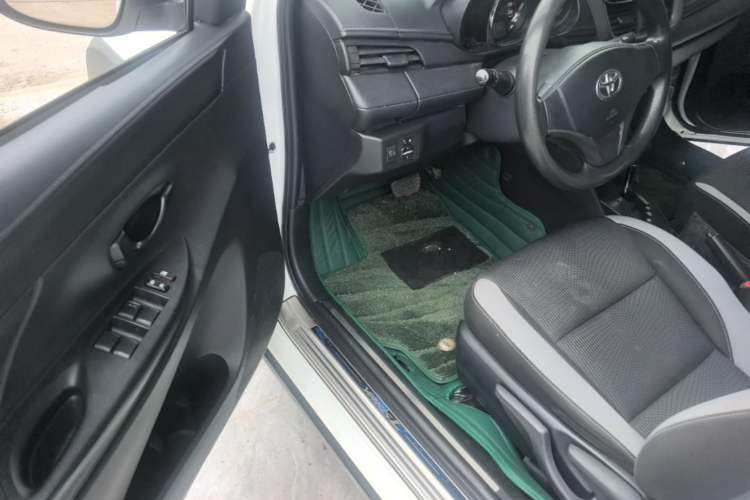 Used Toyota YARiS L Zhi Xuan 2020 X-Trail X 1.5L CVT Leading Edition Driver Seat