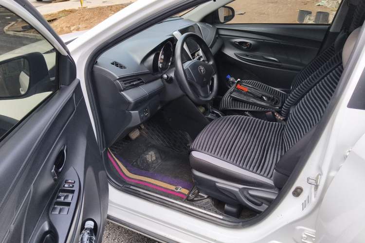 Used Toyota YARiS L Zhi Xuan 2020 X-Trail X 1.5L CVT Leading Edition Driver Seat