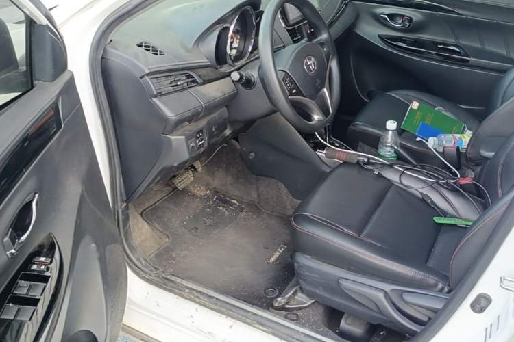 Used Toyota YARiS L Zhi Xuan 2020 X-Trail X 1.5L CVT Luxury Edition Driver Seat