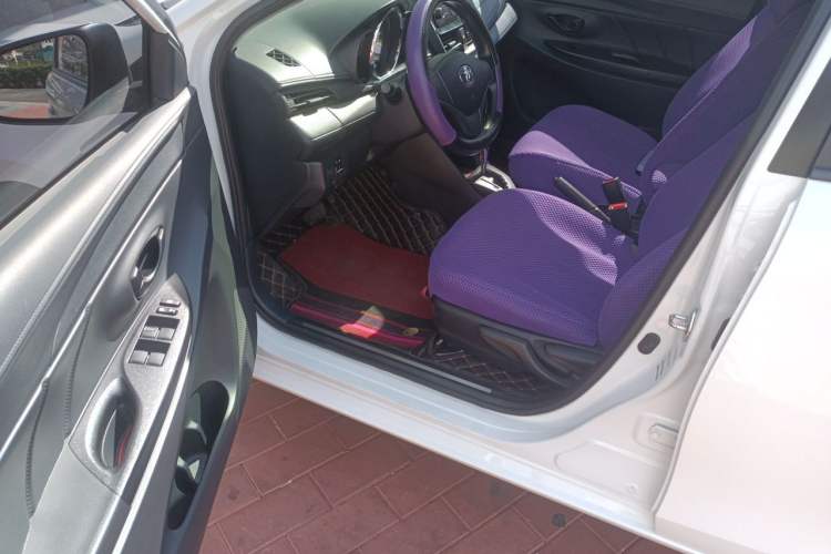 Used Toyota YARiS L Zhi Xuan 2020 1.5L CVT Leading Edition Driver Seat