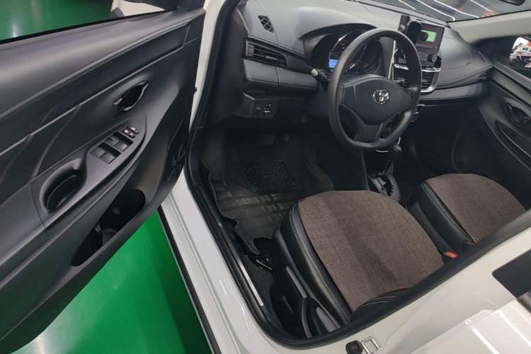 Used Toyota YARiS L Zhi Xuan 2020 X-Trail X 1.5L CVT Leading Edition Driver Seat