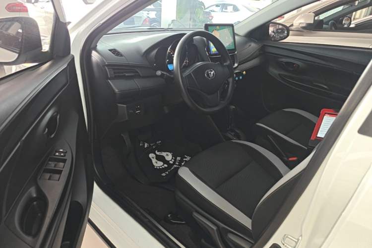 Used Toyota YARiS L Zhi Xuan 2020 X-Trail X 1.5L CVT Leading Edition Driver Seat