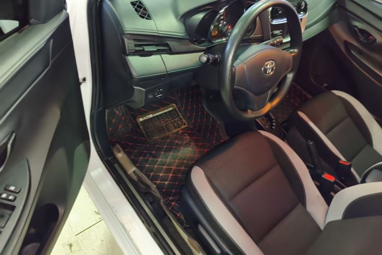 Used Toyota YARiS L Zhi Xuan 2020 1.5L CVT Leading Edition Driver Seat