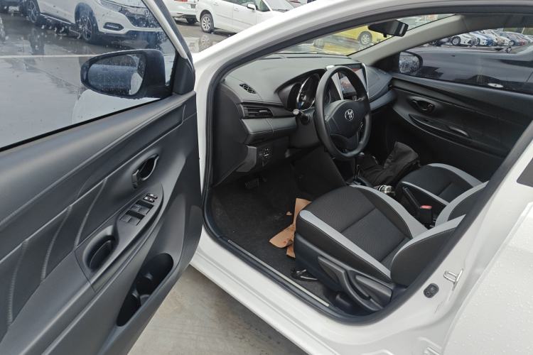 Used Toyota YARiS L Zhi Xuan 2020 1.5L CVT Leading Edition Driver Seat