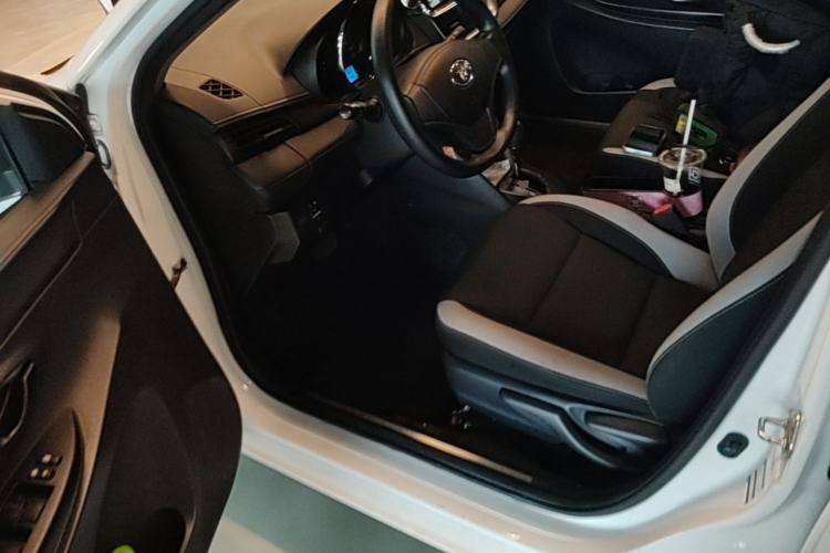 Used Toyota YARiS L Zhi Xuan 2020 1.5L CVT Leading Edition Driver Seat