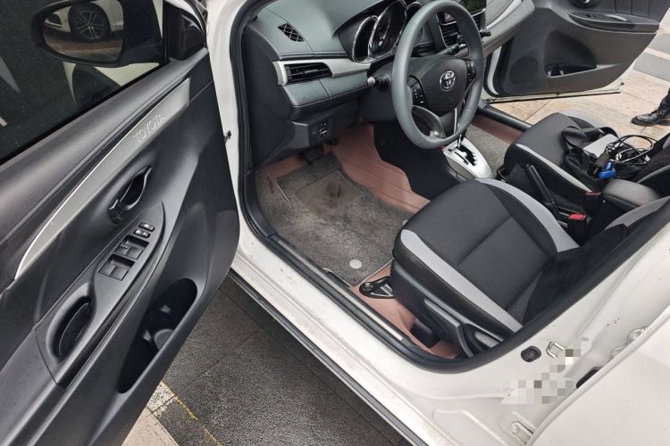 Used Toyota YARiS L Zhi Xuan 2020 X-Trail X 1.5L CVT Leading Edition Driver Seat