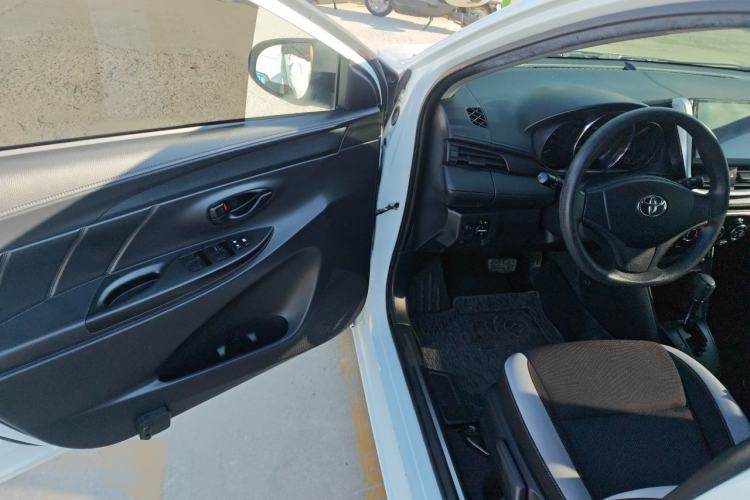 Used Toyota YARiS L Zhi Xuan 2020 1.5L CVT Leading Edition Driver Seat