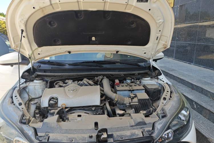 Used Toyota YARiS L Zhi Xuan 2020 1.5L CVT Luxury Edition Engine Bay