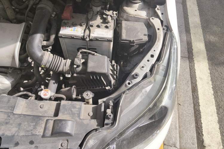 Used Toyota YARiS L Zhi Xuan 2020 1.5L CVT Leading Edition Engine Bay Left