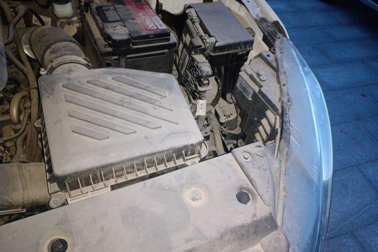 Used Toyota YARiS L Zhi Xuan 2020 1.5L CVT Luxury Edition Engine Bay Left