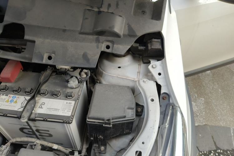 Used Toyota YARiS L Zhi Xuan 2020 X-Trail X 1.5L CVT Luxury Edition Engine Bay Left