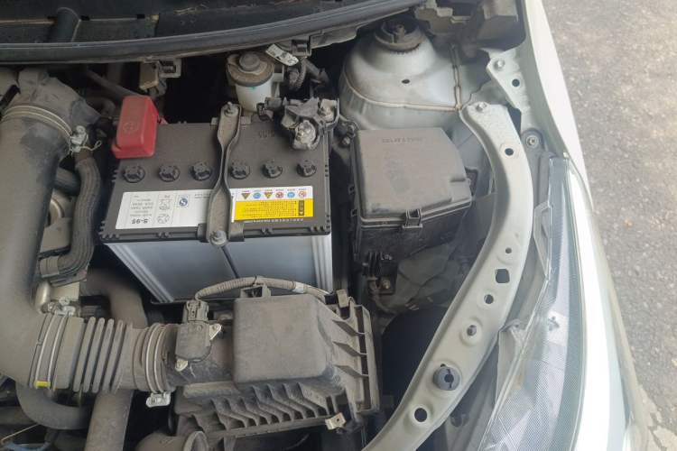 Used Toyota YARiS L Zhi Xuan 2020 X-Trail X 1.5L CVT Luxury Edition Engine Bay Left