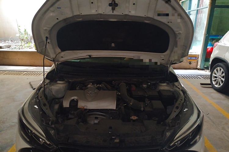 Used Toyota YARiS L Zhi Xuan 2020 1.5L CVT Luxury Edition Engine Bay