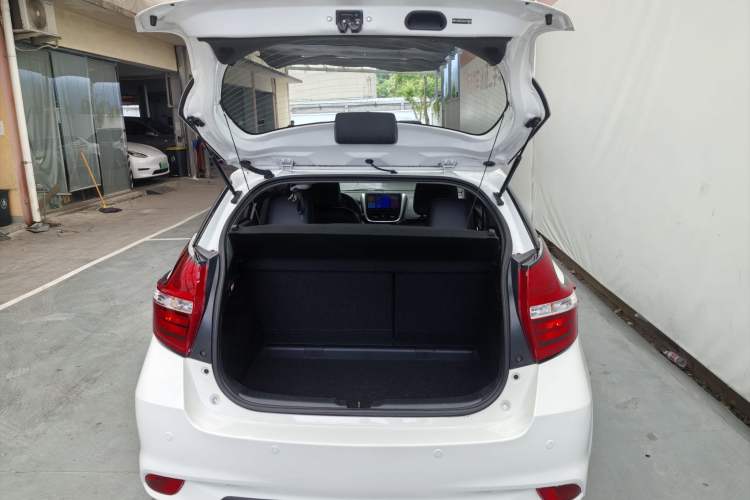 Used Toyota YARiS L Zhi Xuan 2020 1.5L CVT Luxury Edition Exterior 11