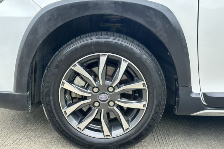 Used Toyota YARiS L Zhi Xuan 2020 X-Trail X 1.5L CVT Luxury Edition Exterior 4