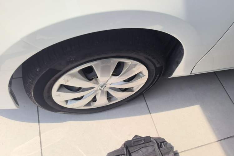 Used Toyota YARiS L Zhi Xuan 2020 1.5L CVT Leading Edition Exterior 4