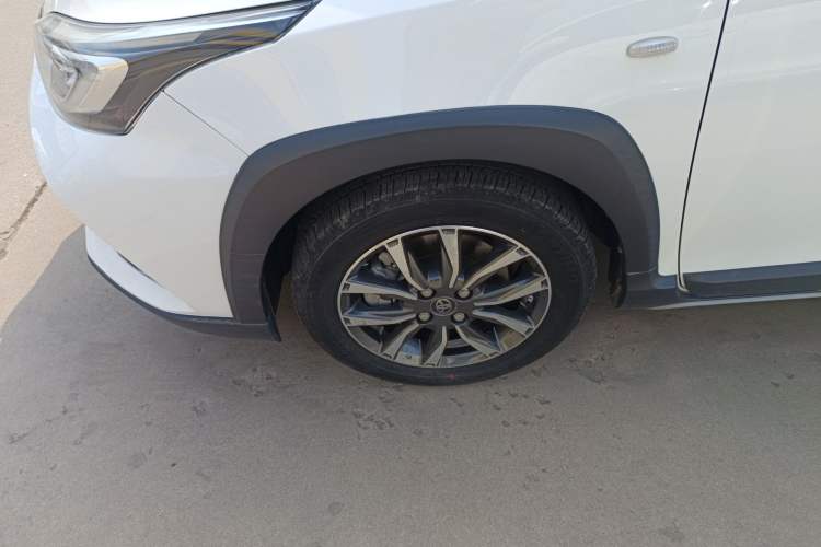 Used Toyota YARiS L Zhi Xuan 2020 X-Trail X 1.5L CVT Luxury Edition Exterior 4