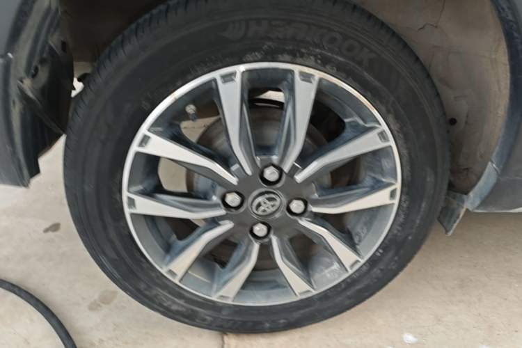 Used Toyota YARiS L Zhi Xuan 2020 X-Trail X 1.5L CVT Luxury Edition Exterior 5