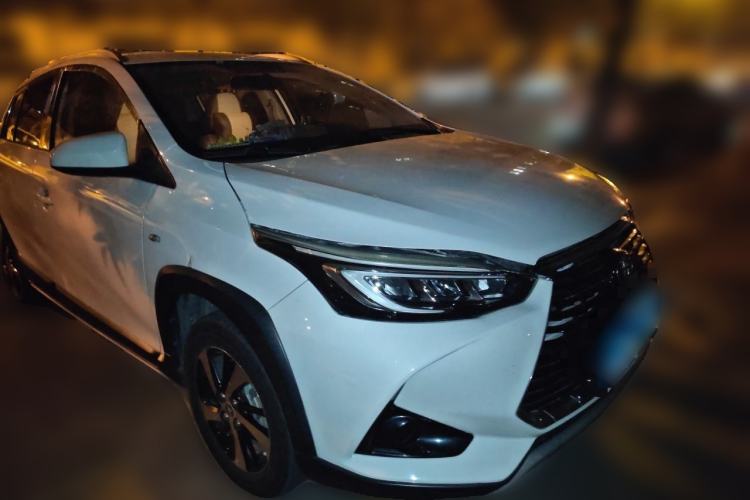 Used Toyota YARiS L Zhi Xuan 2020 X-Trail X 1.5L CVT Leading Edition Front Right 45 Deg