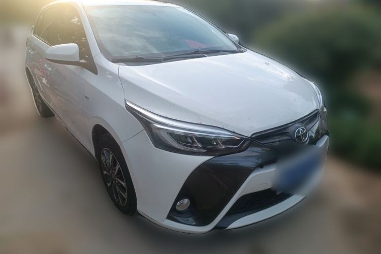 Used Toyota YARiS L Zhi Xuan 2020 1.5L CVT Luxury Edition Front Right 45 Deg
