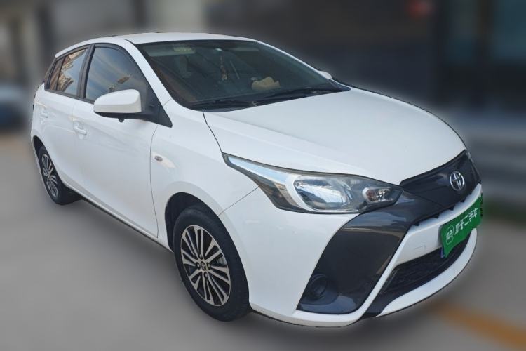 Used Toyota YARiS L Zhi Xuan 2020 1.5L CVT Luxury Edition Front Right 45 Deg