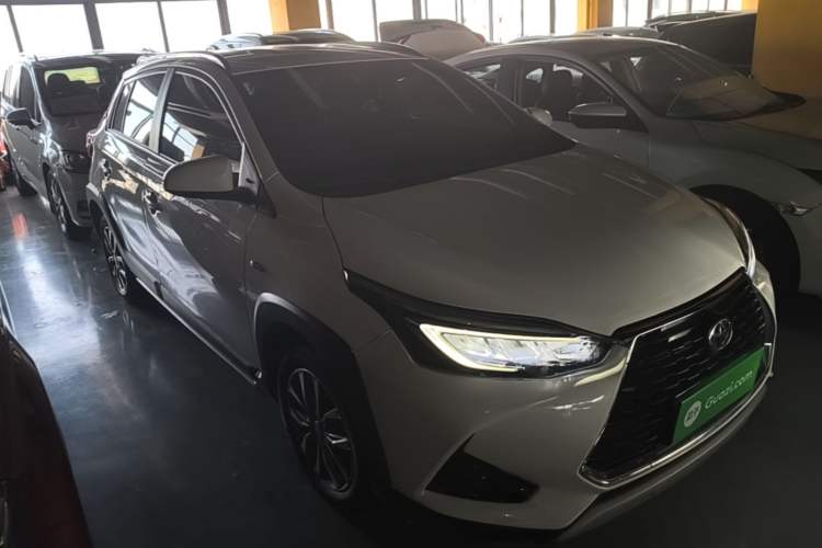 Used Toyota YARiS L Zhi Xuan 2020 X-Trail X 1.5L CVT Leading Edition Front Right 45 Deg