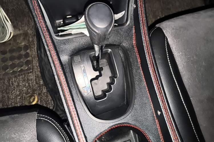 Used Toyota YARiS L Zhi Xuan 2020 X-Trail X 1.5L CVT Leading Edition Gear Lever