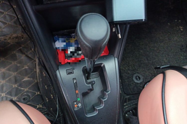 Used Toyota YARiS L Zhi Xuan 2020 X-Trail X 1.5L CVT Leading Edition Gear Lever