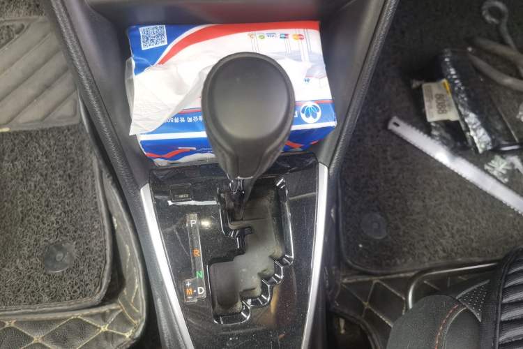 Used Toyota YARiS L Zhi Xuan 2020 X-Trail X 1.5L CVT Luxury Edition Gear Lever