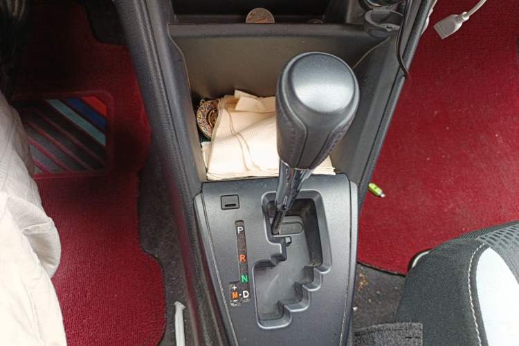 Used Toyota YARiS L Zhi Xuan 2020 X-Trail X 1.5L CVT Leading Edition Gear Lever