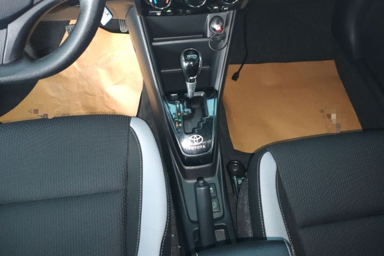 Used Toyota YARiS L Zhi Xuan 2020 X-Trail X 1.5L CVT Leading Edition Gear Lever