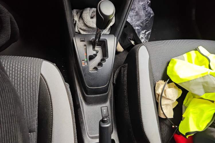 Used Toyota YARiS L Zhi Xuan 2020 X-Trail X 1.5L CVT Leading Edition Gear Lever