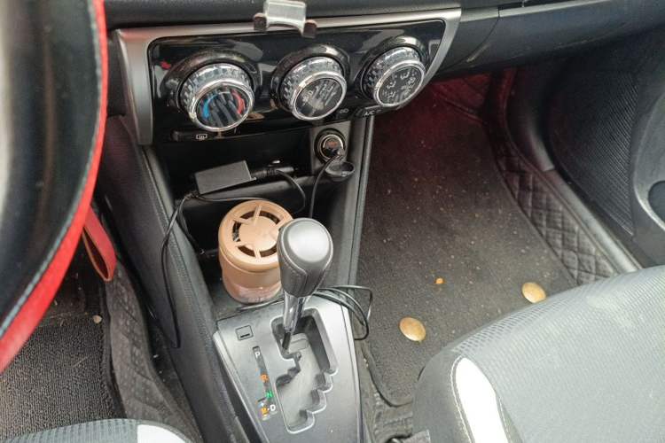 Used Toyota YARiS L Zhi Xuan 2020 X-Trail X 1.5L CVT Leading Edition Gear Lever