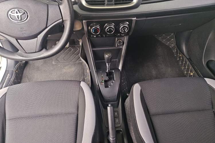 Used Toyota YARiS L Zhi Xuan 2020 X-Trail X 1.5L CVT Leading Edition Gear Lever