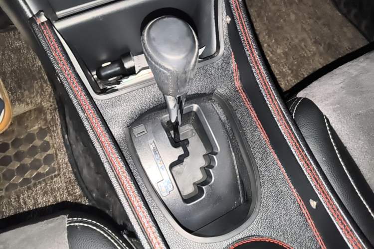 Used Toyota YARiS L Zhi Xuan 2020 X-Trail X 1.5L CVT Leading Edition Gear Lever