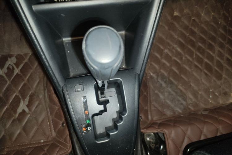 Used Toyota YARiS L Zhi Xuan 2020 X-Trail X 1.5L CVT Leading Edition Gear Lever